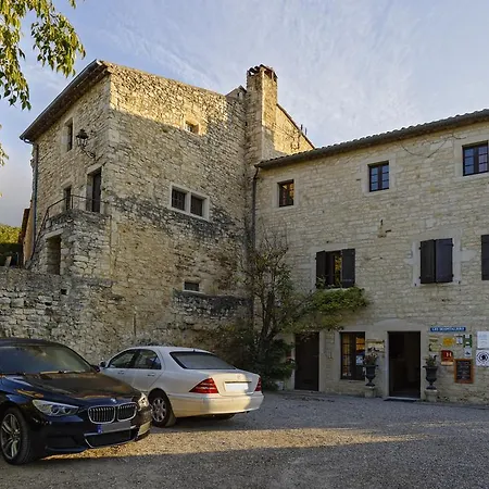 Logis Les Hospitaliers Le Poët-Laval