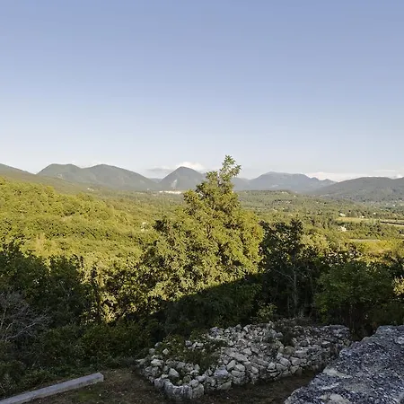 Les Hospitaliers 3* Le Poët-Laval