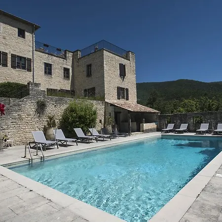 Hotel Logis Les Hospitaliers Le Poët-Laval